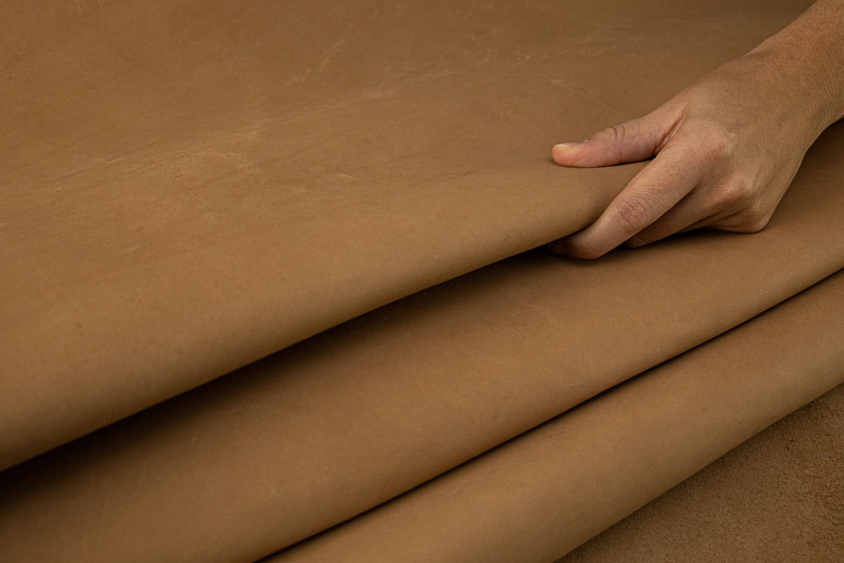 Encontraproduto.com.br - Couro Kind Leather Cariri 20-22 mm Marrom - Semiacabado